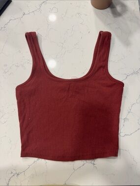 Bozzolo Ribbed Scoop Crop Tank - Maroon